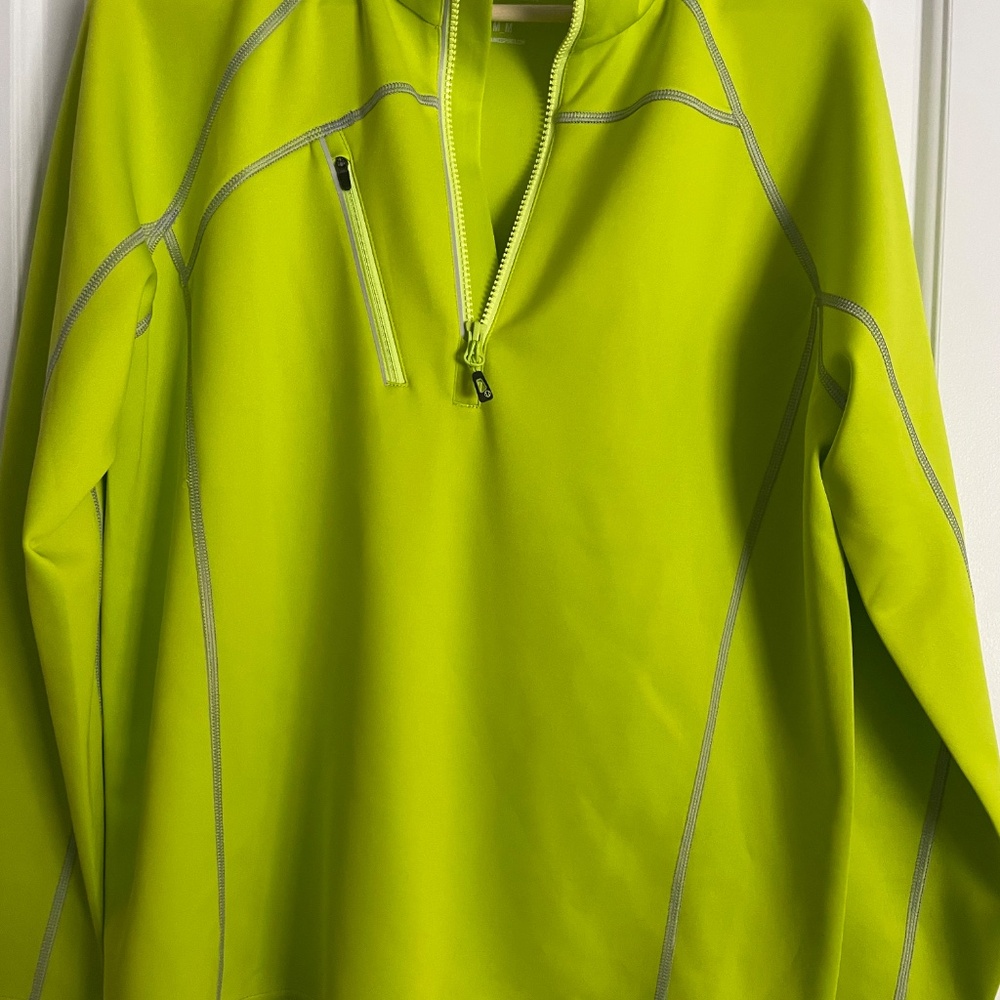 Sunice Quarter-Zip - Picture 2 of 3
